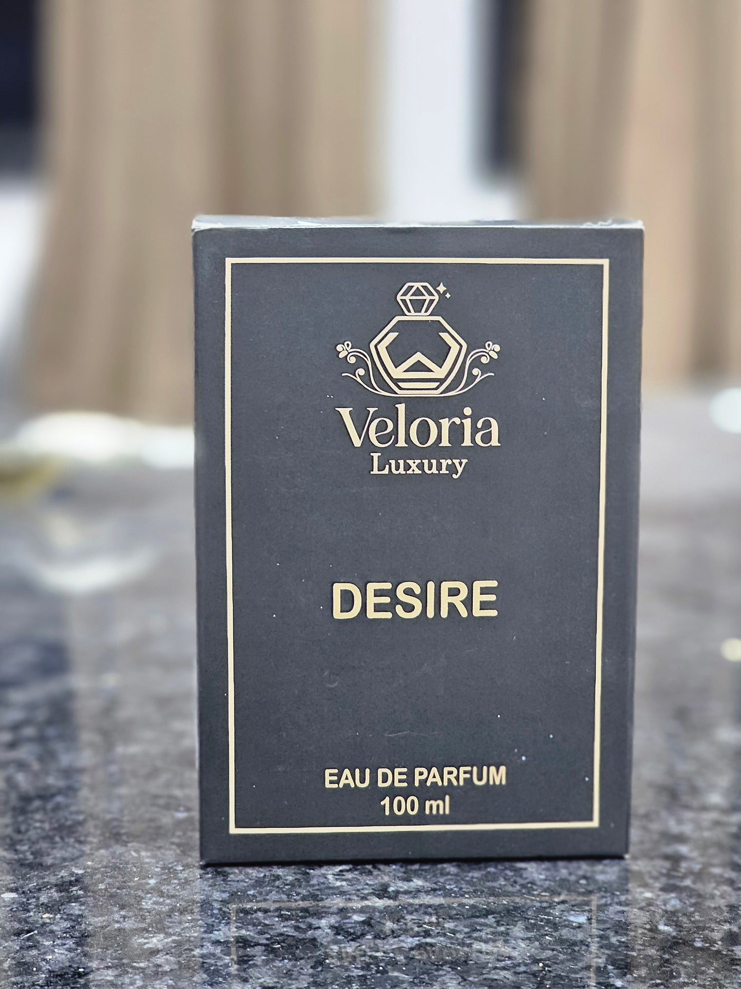 ‘DESIRE’ BY ‘veloria luxury’ is a woody oriental fragrance designed for Men. The scent opens with freash, sweet notes of apple, orange blossoms and leamon and roses. The base is a warm and sentual blend of Vanilla, Musk and Labdanum.
