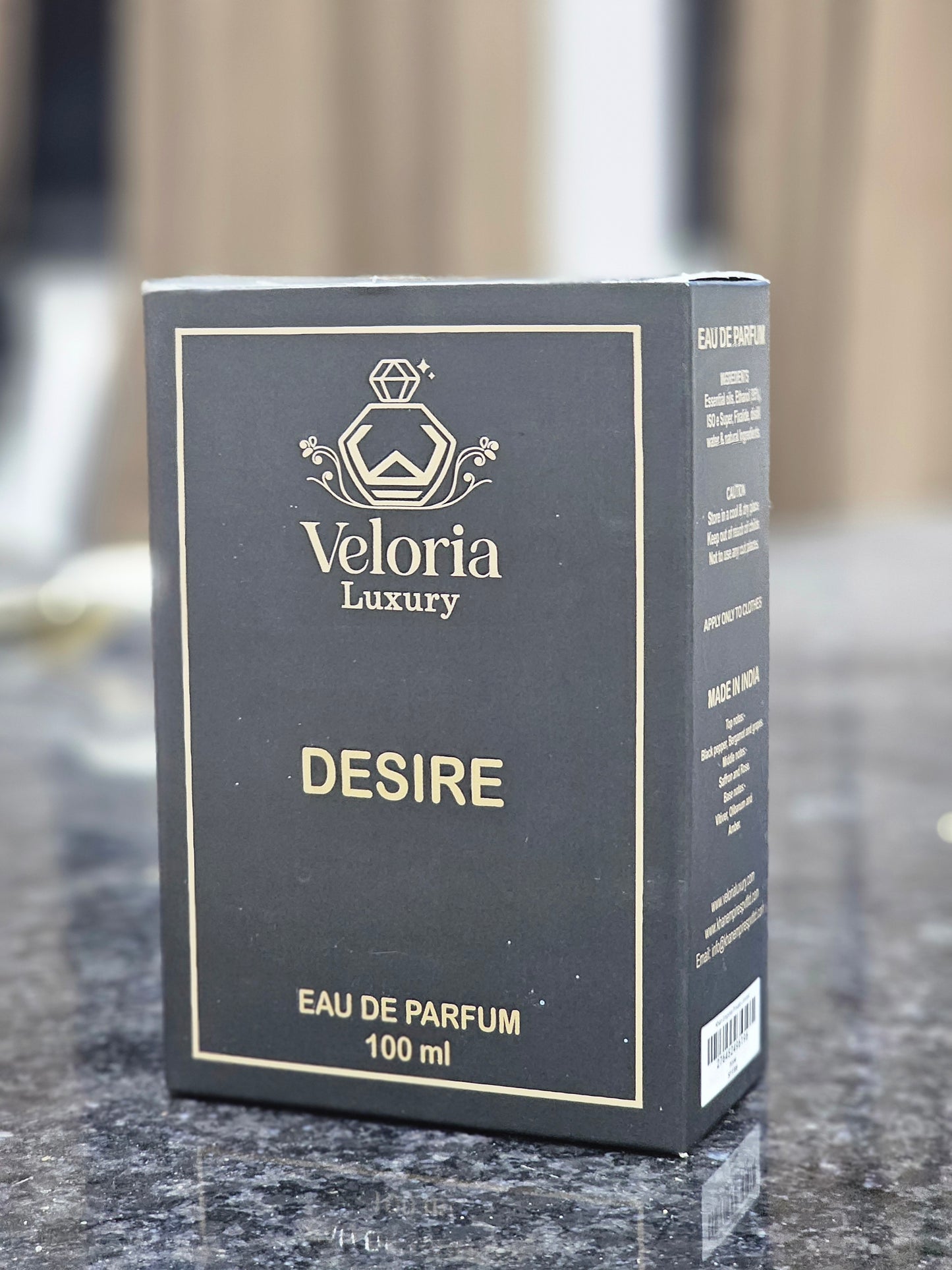 ‘DESIRE’ BY ‘veloria luxury’ is a woody oriental fragrance designed for Men. The scent opens with freash, sweet notes of apple, orange blossoms and leamon and roses. The base is a warm and sentual blend of Vanilla, Musk and Labdanum.