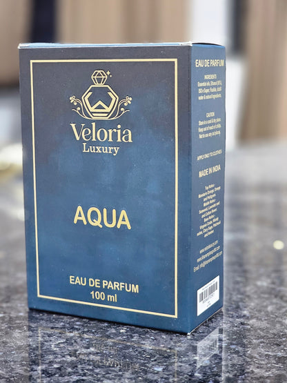 ‘AQUA’ by ‘VELORIA LUXURY’ is an aeromatic aquatic fragrance for Men. This fragrance aims to capture the freashness and strength of the ocean with its aquatic notes.