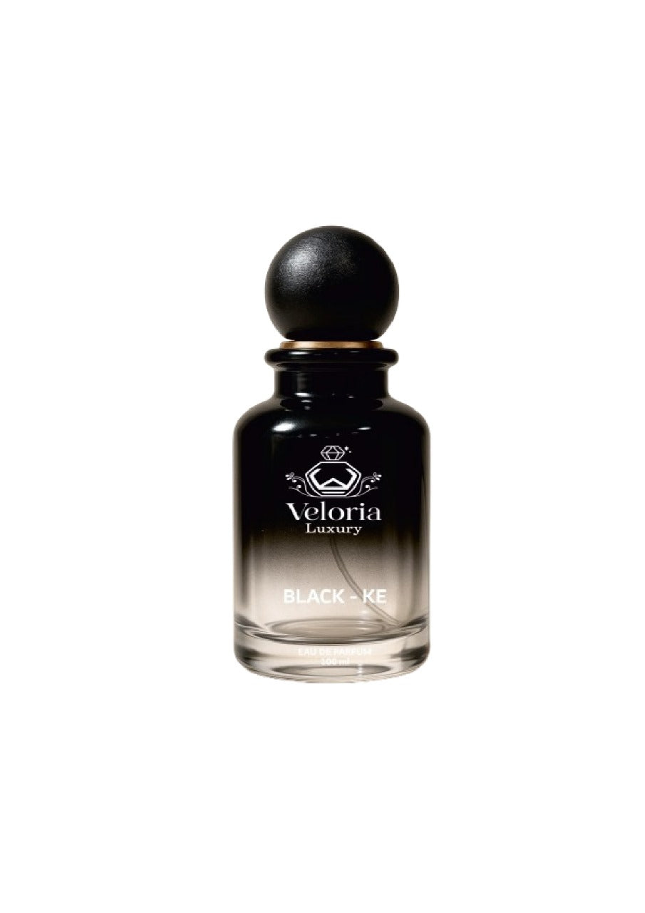 ‘BLACK - KE’ by ‘VELORIA LUXURY’ is a masculine, Oriental woody fragrance, known for its contrasting notes and rebellious spirit. It features a blend of fresh, spicy and warm notes, with a prominent praline and cinnamon heart